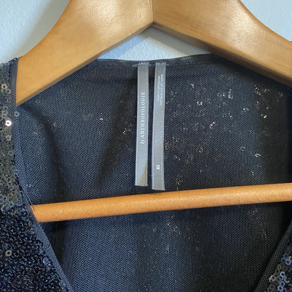 Anthropologie Sequin Embellished Short Sleeve Black Noir Crop Top XS NWT - Picture 5 of 7